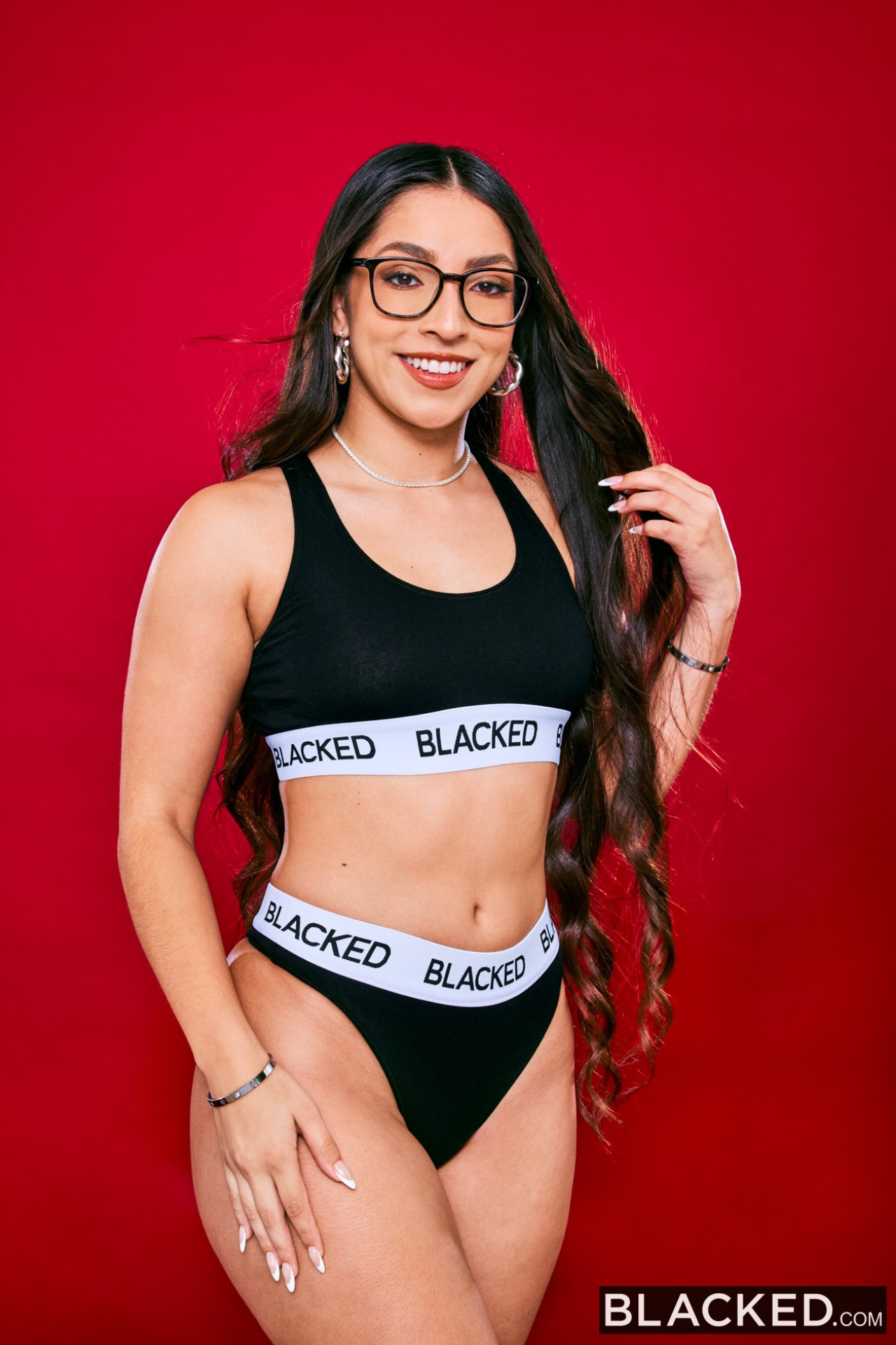 Madison Wilde of Hussie Models